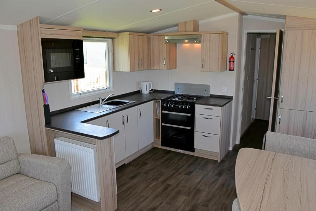 Roselands Caravan Park, Nr Lands End, Cornwall เซนต์จัสต์ ภายนอก รูปภาพ