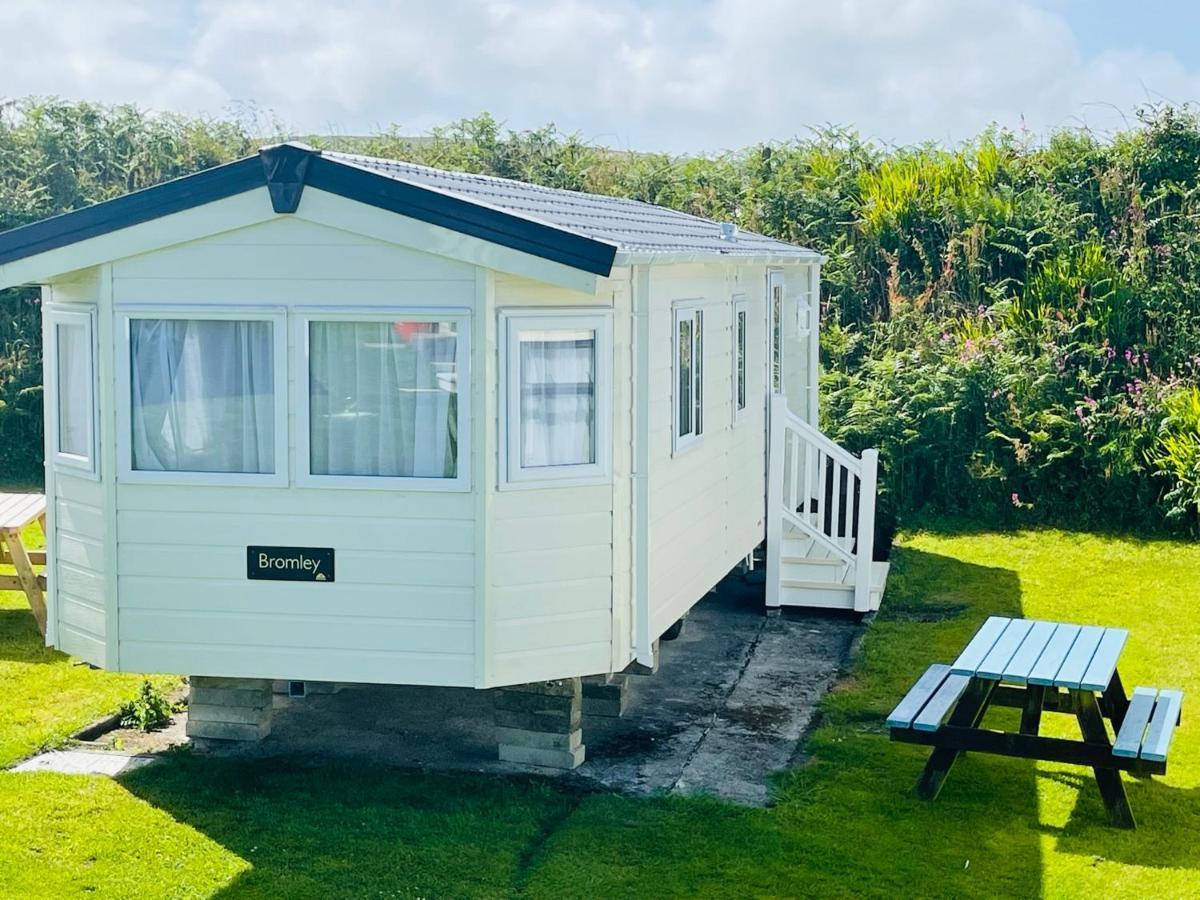 Roselands Caravan Park, Nr Lands End, Cornwall เซนต์จัสต์ ภายนอก รูปภาพ