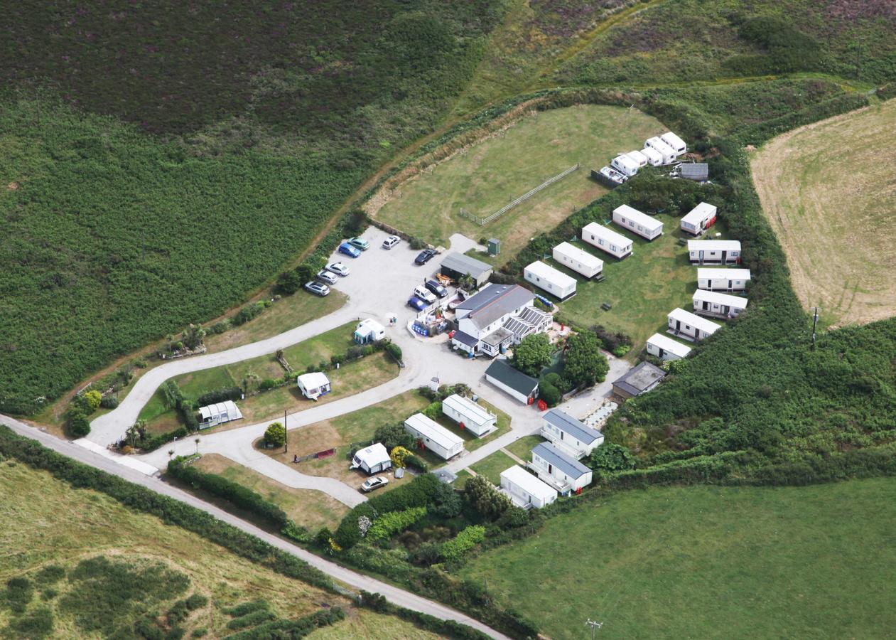 Roselands Caravan Park, Nr Lands End, Cornwall เซนต์จัสต์ ภายนอก รูปภาพ