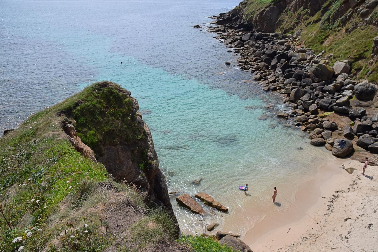 Roselands Caravan Park, Nr Lands End, Cornwall เซนต์จัสต์ ภายนอก รูปภาพ