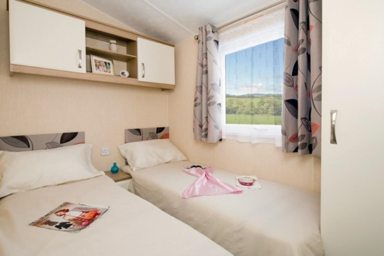 Roselands Caravan Park, Nr Lands End, Cornwall เซนต์จัสต์ ภายนอก รูปภาพ